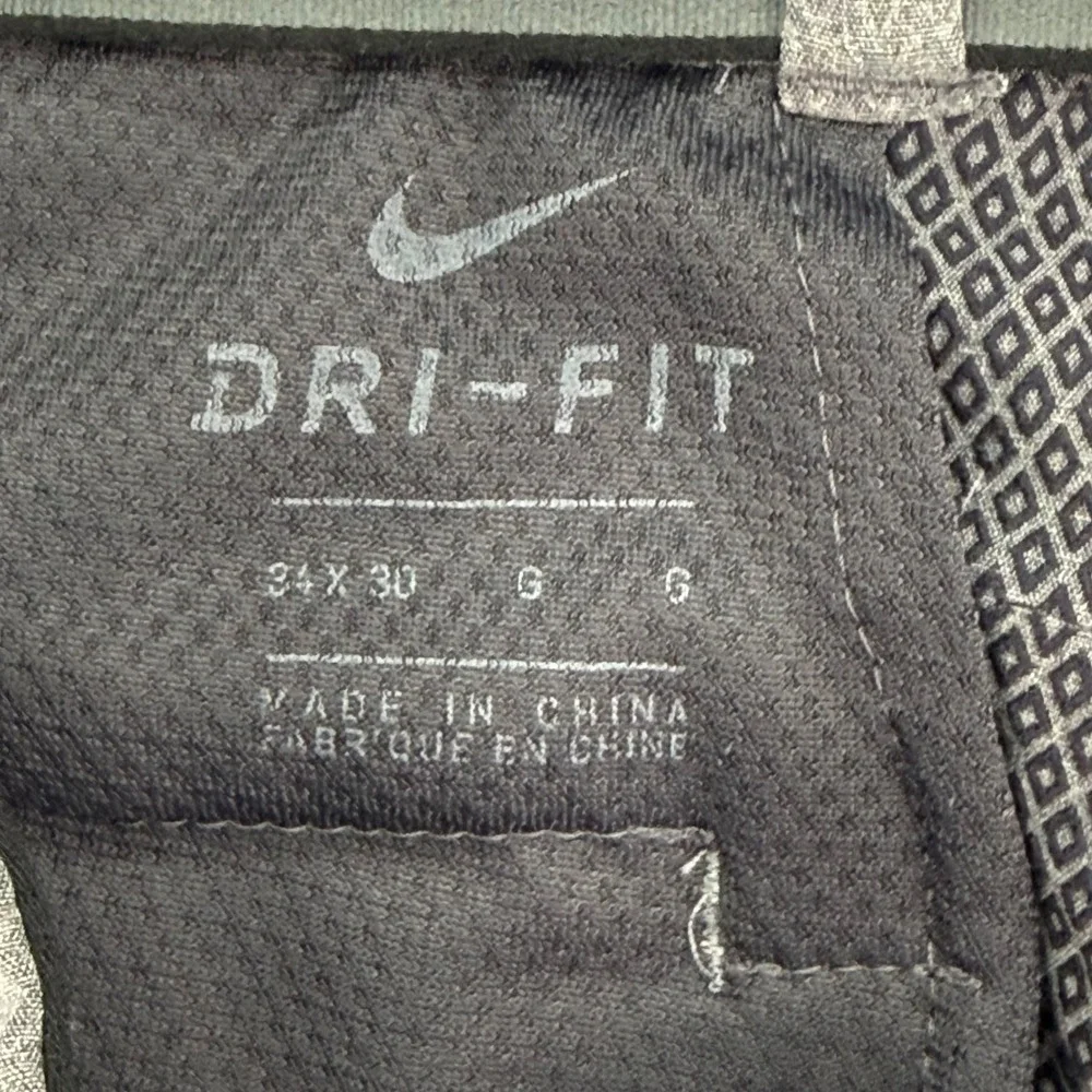 Nike Dri-FIT Golf Pants Mens 34x30 Grey Performance Stretch Trousers